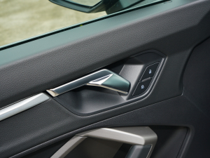 202240 TFSI RS׼ȼ п؅^