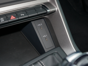 202235 TFSI MȡӸ п؅^