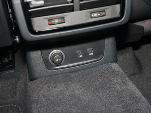 202235 TFSI MȡӸ п؅^