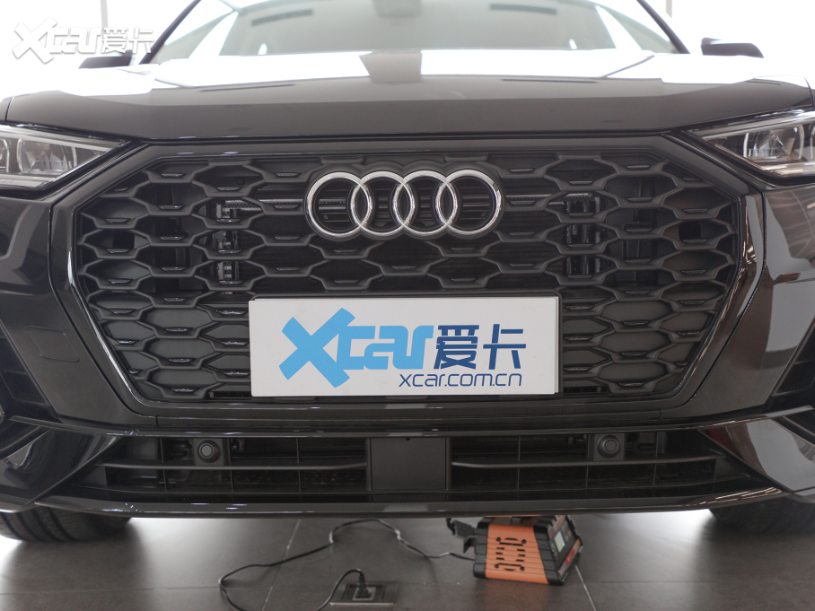 2022WQ3 Sportback 40 TFSI r