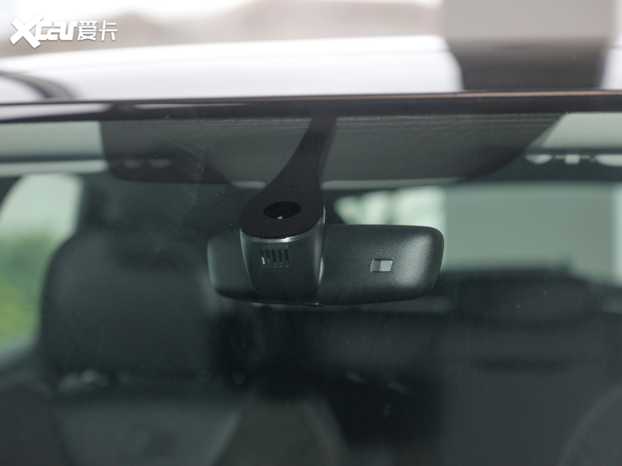 2022WQ3 Sportback 40 TFSI r