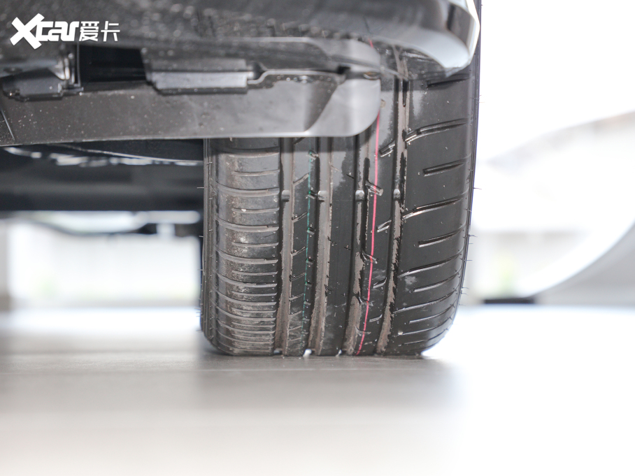 2022WQ3 Sportback 40 TFSI r