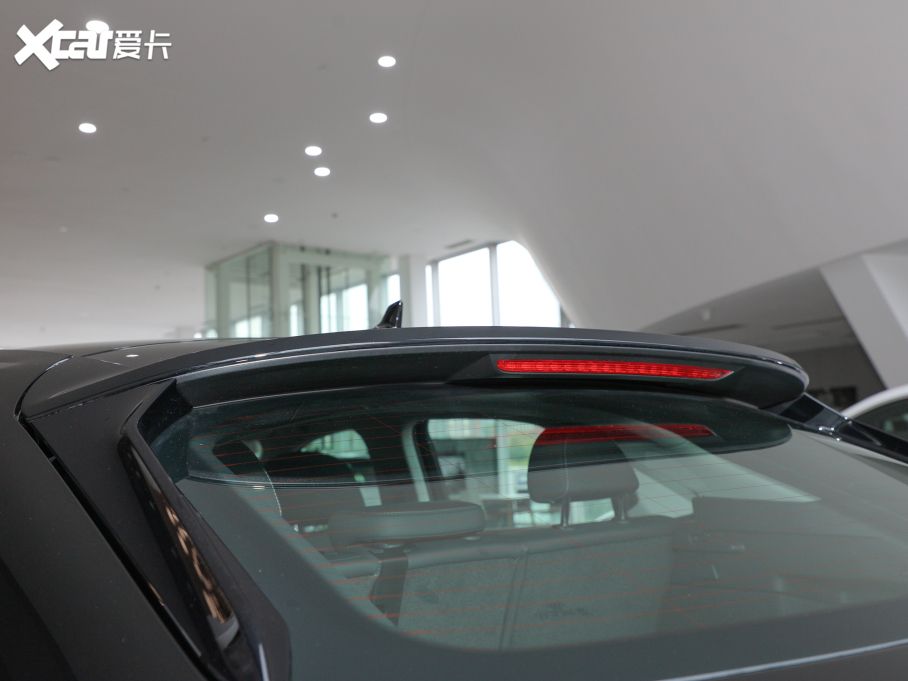 2022WQ3 Sportback 40 TFSI r