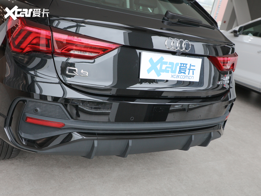 2022WQ3 Sportback 40 TFSI r