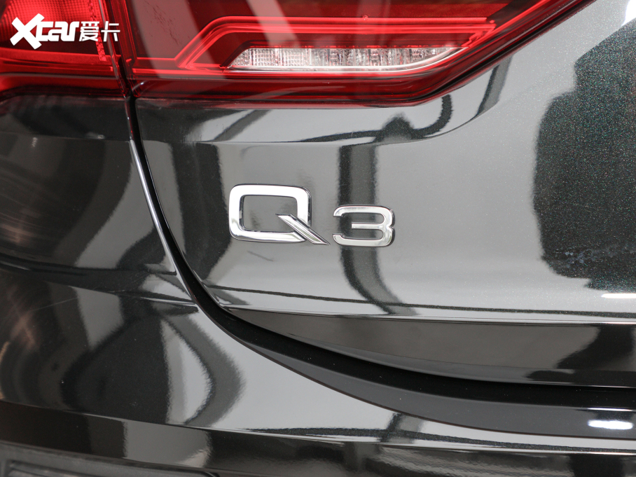 2022WQ3 Sportback 40 TFSI r