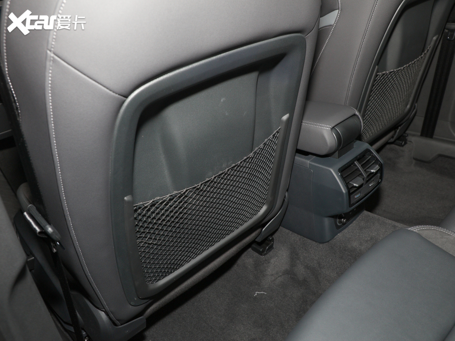 2022WQ3 Sportback 40 TFSI r