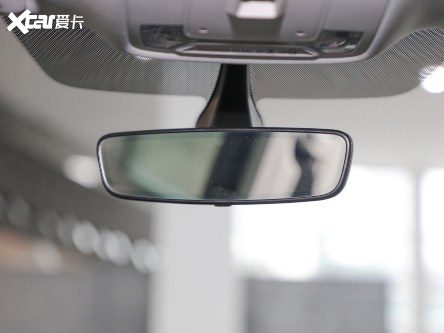 2022WQ3 Sportback 40 TFSI r