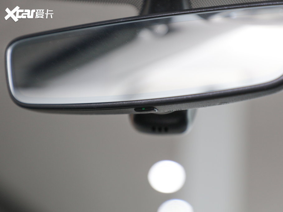 2022WQ3 Sportback 40 TFSI r