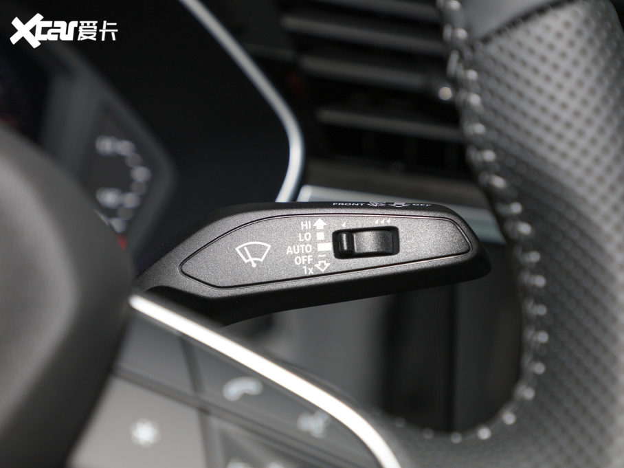 2022WQ3 Sportback 40 TFSI r