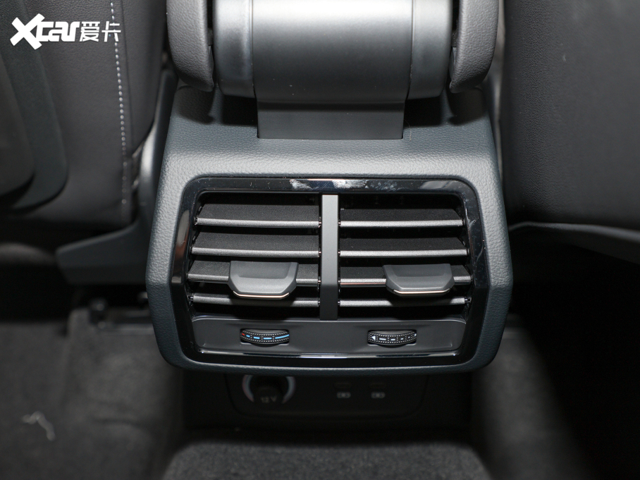 2022WQ3 Sportback 40 TFSI r