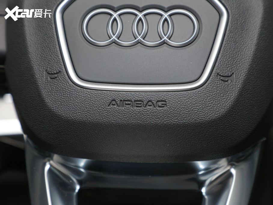 2022WQ3 Sportback 40 TFSI r