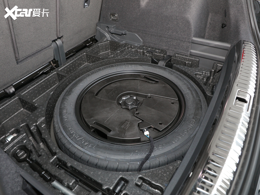 2022WQ3 Sportback 40 TFSI r