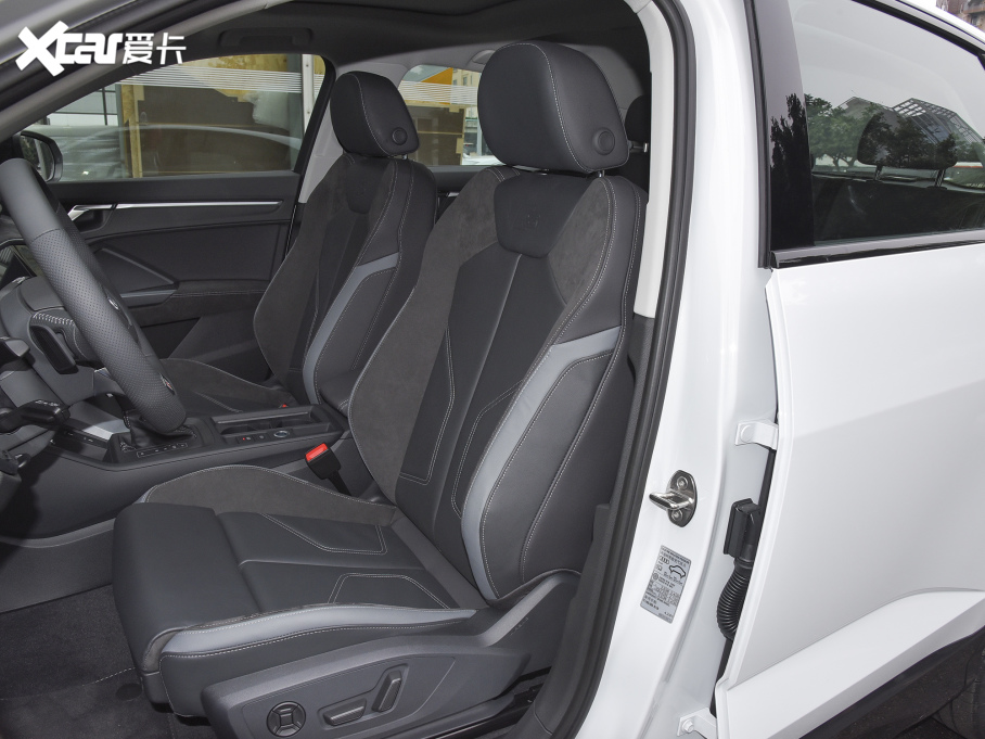 2022WQ3 Sportback 45 TFSI quattro r