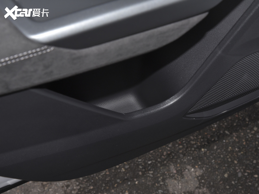 2022?yun)WQ3 Sportback 45 TFSI quattro r(sh)