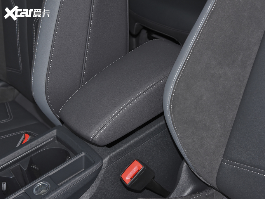 2022WQ3 Sportback 45 TFSI quattro r