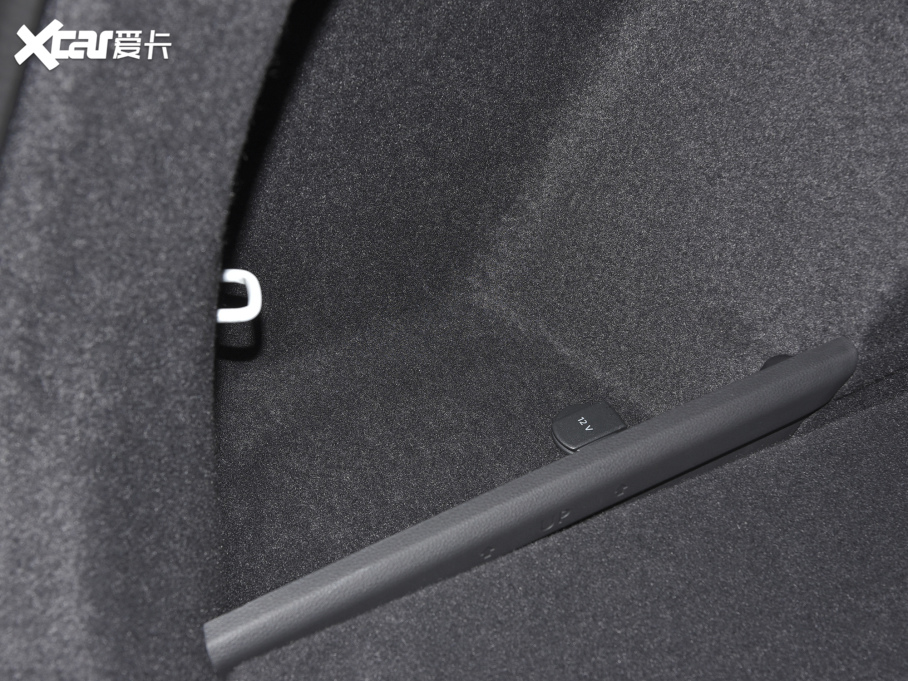 2022?yun)WQ3 Sportback 45 TFSI quattro r(sh)