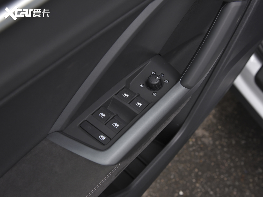 2022WQ3 Sportback 45 TFSI quattro r