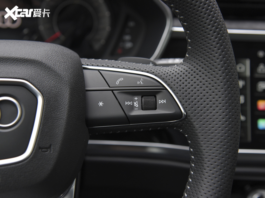 2022?yun)WQ3 Sportback 45 TFSI quattro r(sh)