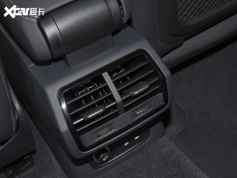 2022WQ3 Sportback 45 TFSI quattro r