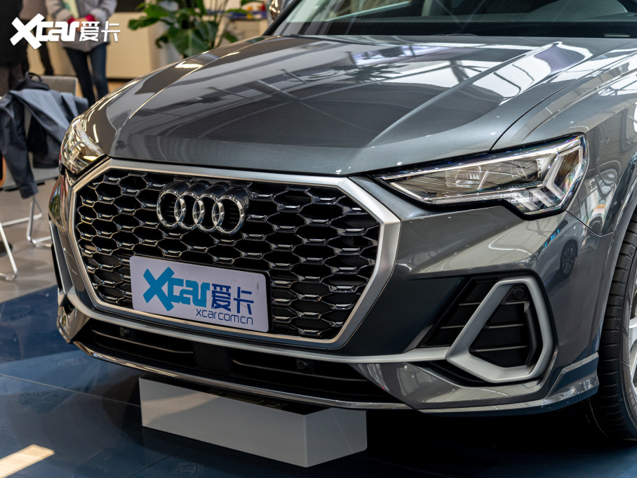 2022WQ3 Sportback 35 TFSI Mȡ