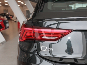 202240 TFSI r(sh) (x)(ji)^