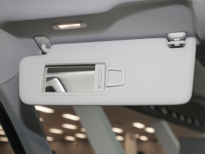 202240 TFSI r ꖰ壨