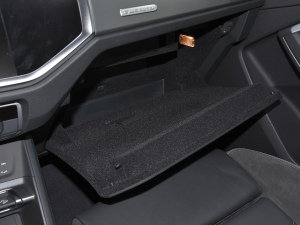 202245 TFSI quattro r 