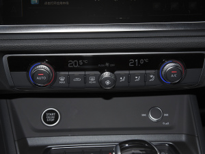 202245 TFSI quattro r {{