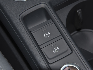 202245 TFSI quattro r v܇Ƅ