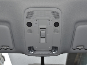 202245 TFSI quattro r п؅^