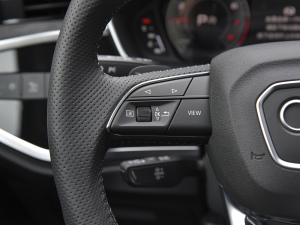 202245 TFSI quattro r п؅^