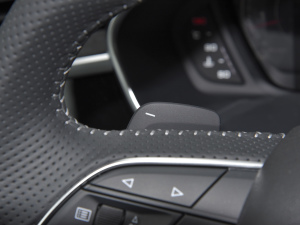 202245 TFSI quattro r п؅^