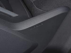 202245 TFSI quattro r п؅^