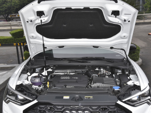 202245 TFSI quattro r l(f)әC(j)