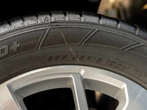 202235 TFSI Mȡ ݆̥ߴ