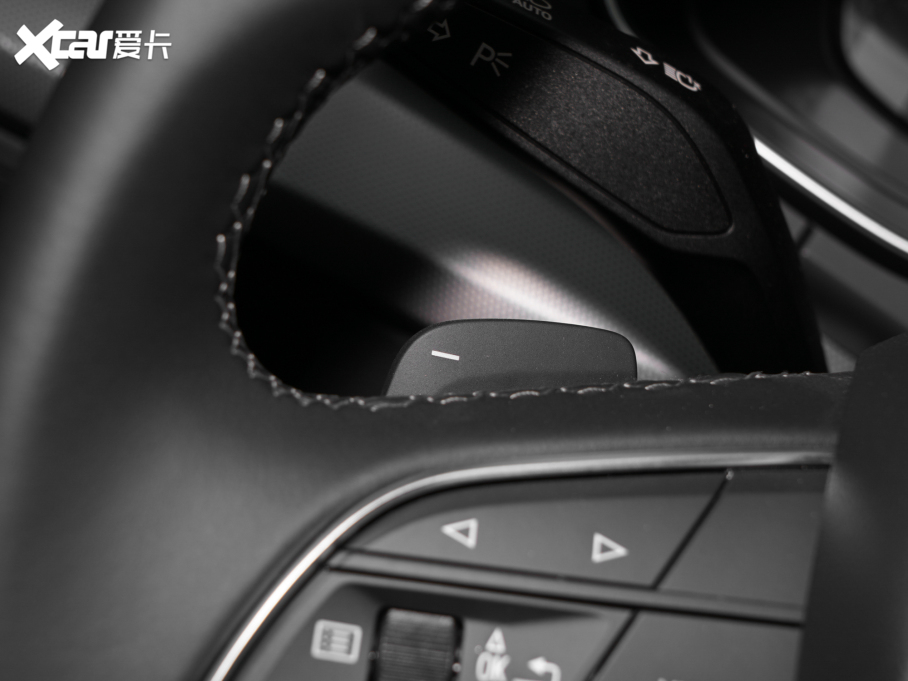 2022WQ5L 40TFSI r(sh)