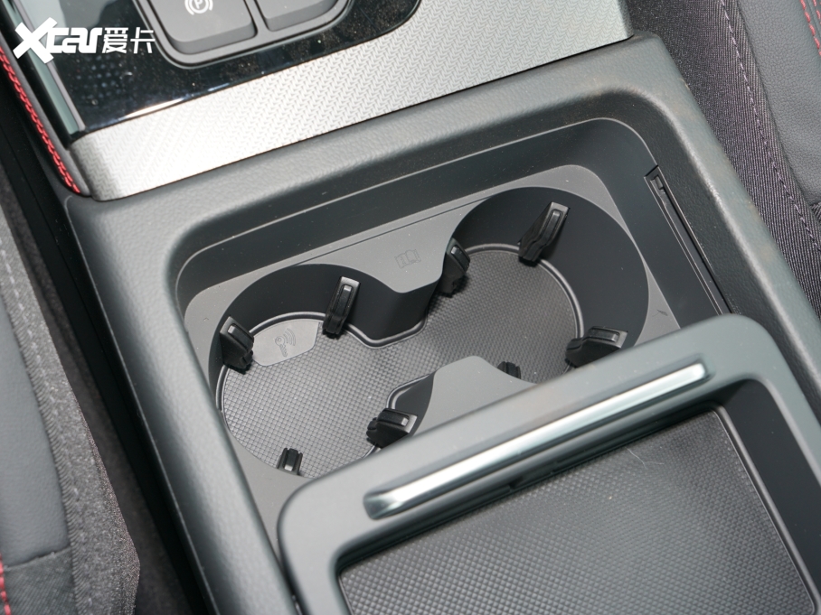 2022?yun)WQ5L 40TFSI RS׼ȼ