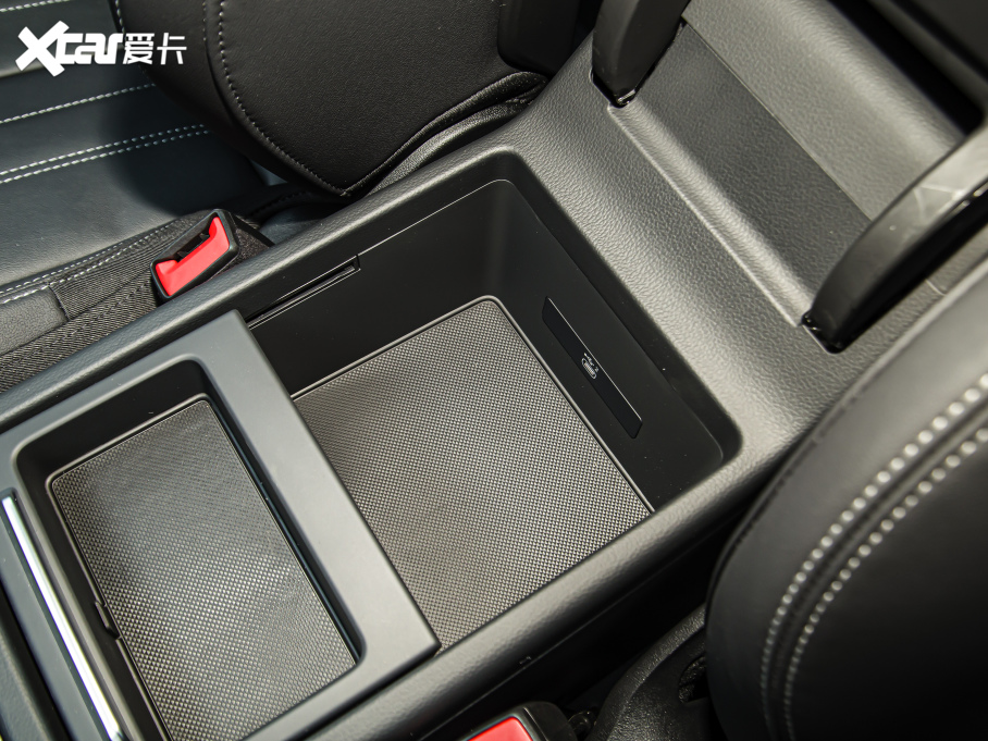 2022?yun)WQ5L 40TFSI A(dng)