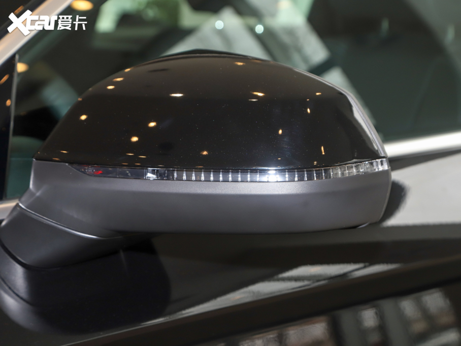 2022WQ5L 40TFSI rЄӸ