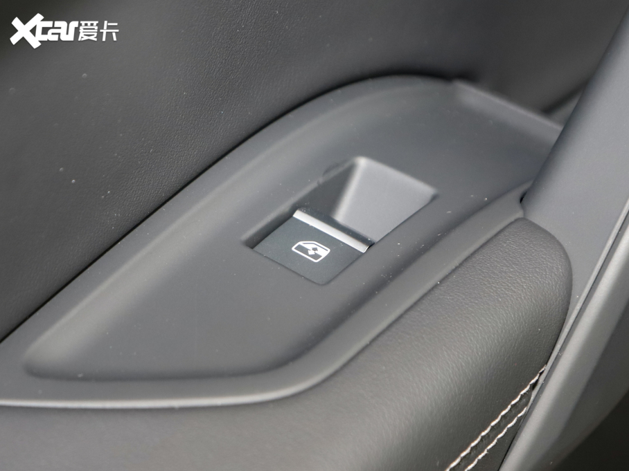 2022WQ5L 40TFSI rЄӸ