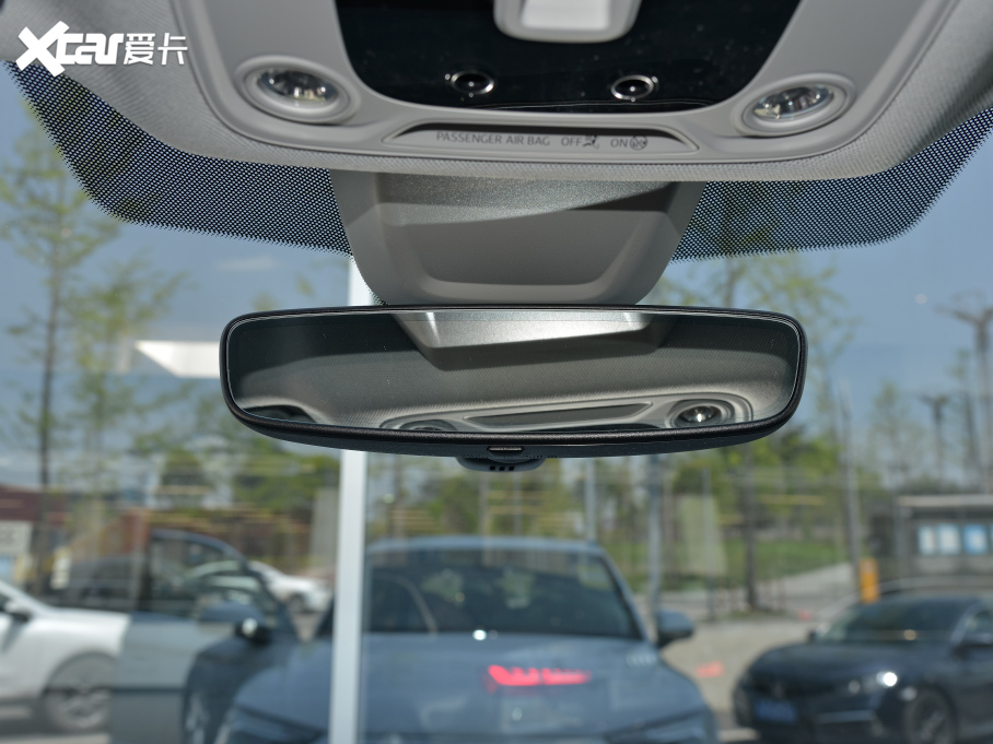 2022?yun)WQ5L 45TFSI A