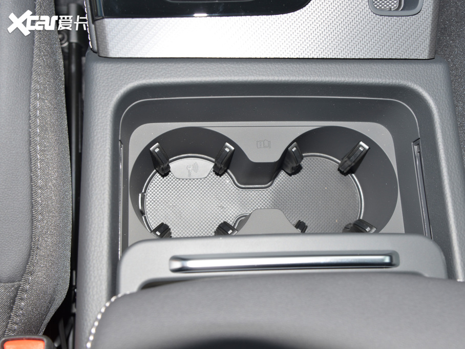 2022?yun)WQ5L Ŀ 40TFSI A(dng)