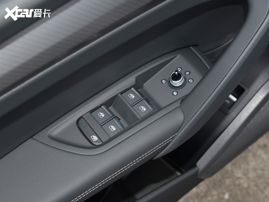 2022WQ5L Ŀ 40TFSI AӸ