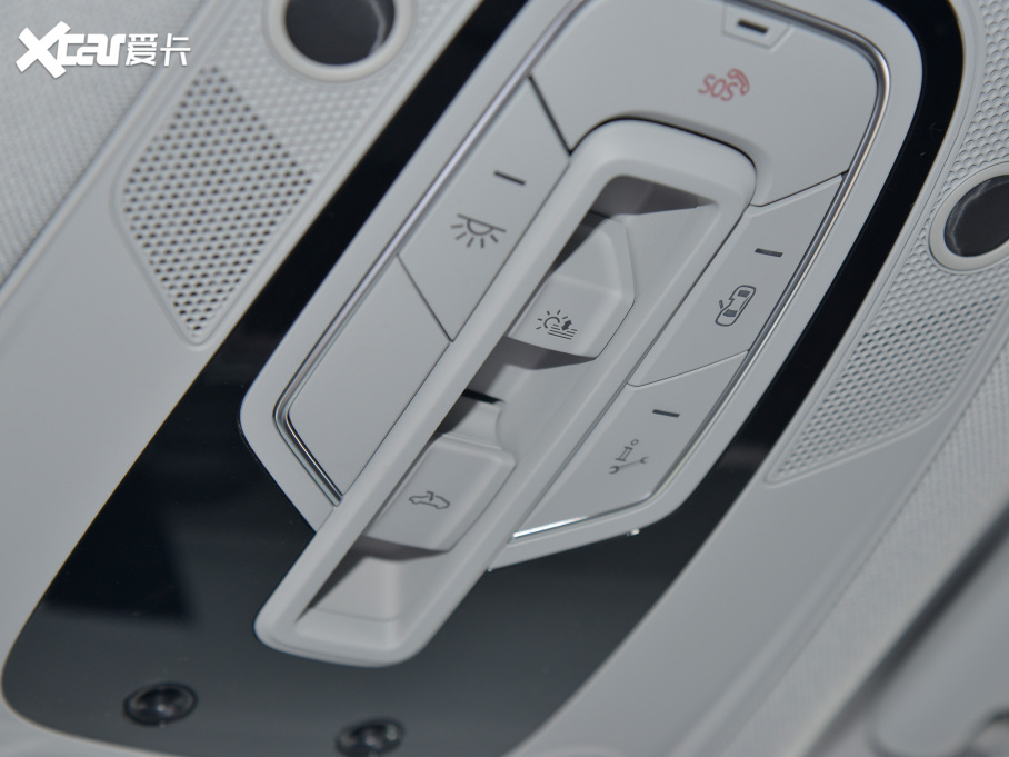 2022WQ5L Ŀ 40TFSI AӸ