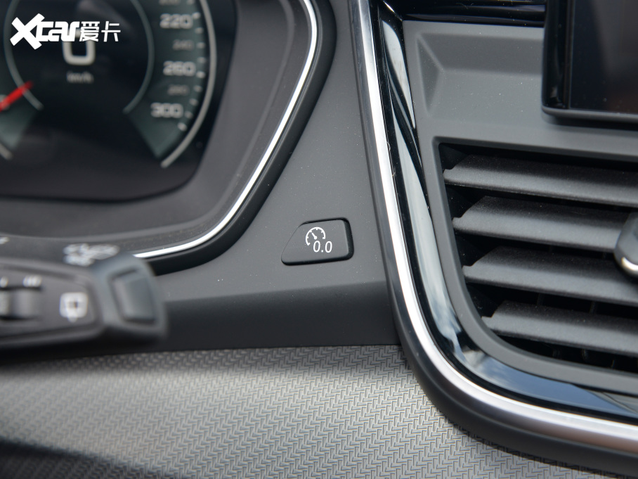 2022WQ5L Ŀ 40TFSI AӸ