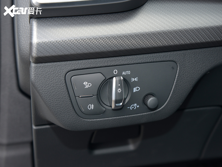 2022?yun)WQ5L Ŀ 40TFSI A(dng)