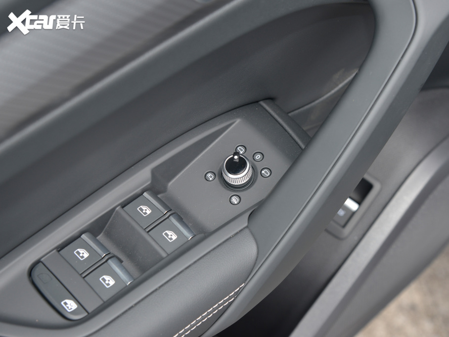 2022WQ5L Ŀ 40TFSI AӸ