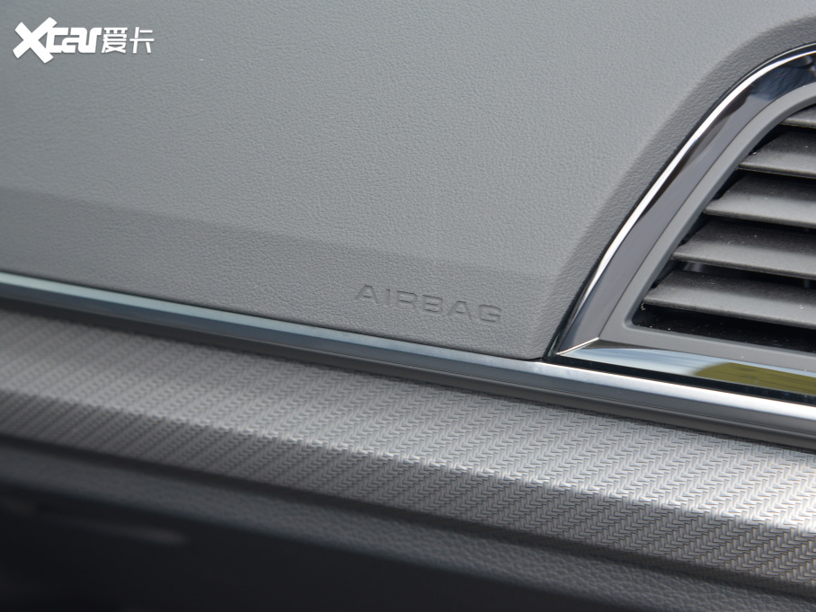 2022?yun)WQ5L Ŀ 40TFSI A(dng)