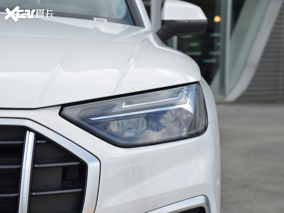 2022WQ5L Ŀ 40TFSI A