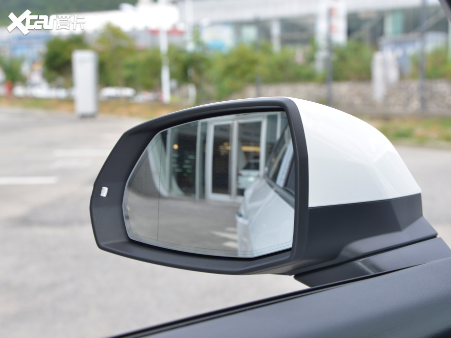 2022?yun)WQ5L Ŀ 40TFSI A